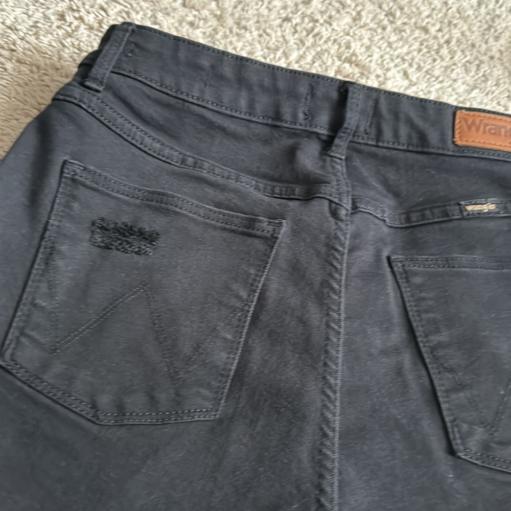 Wrangler Cutoff shorts - Picture 3 of 6